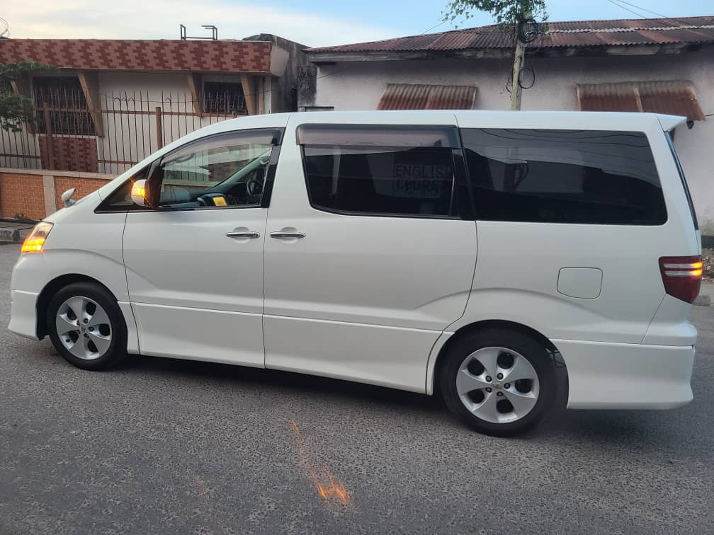Mazda min van, bei poa